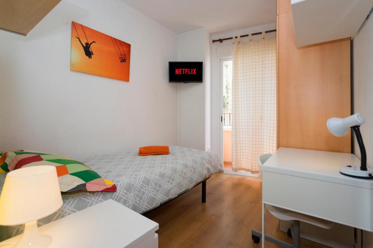 Central Market Guestrooms Аліканте Екстер'єр фото