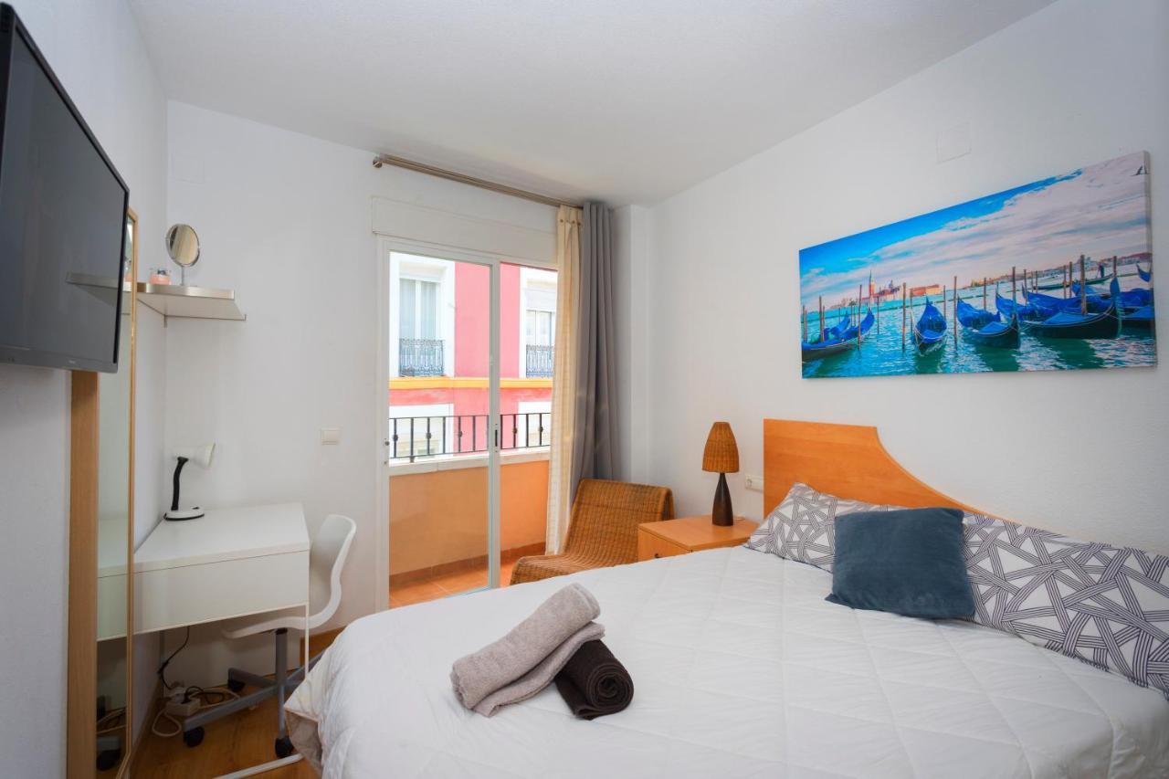 Central Market Guestrooms Аліканте Екстер'єр фото