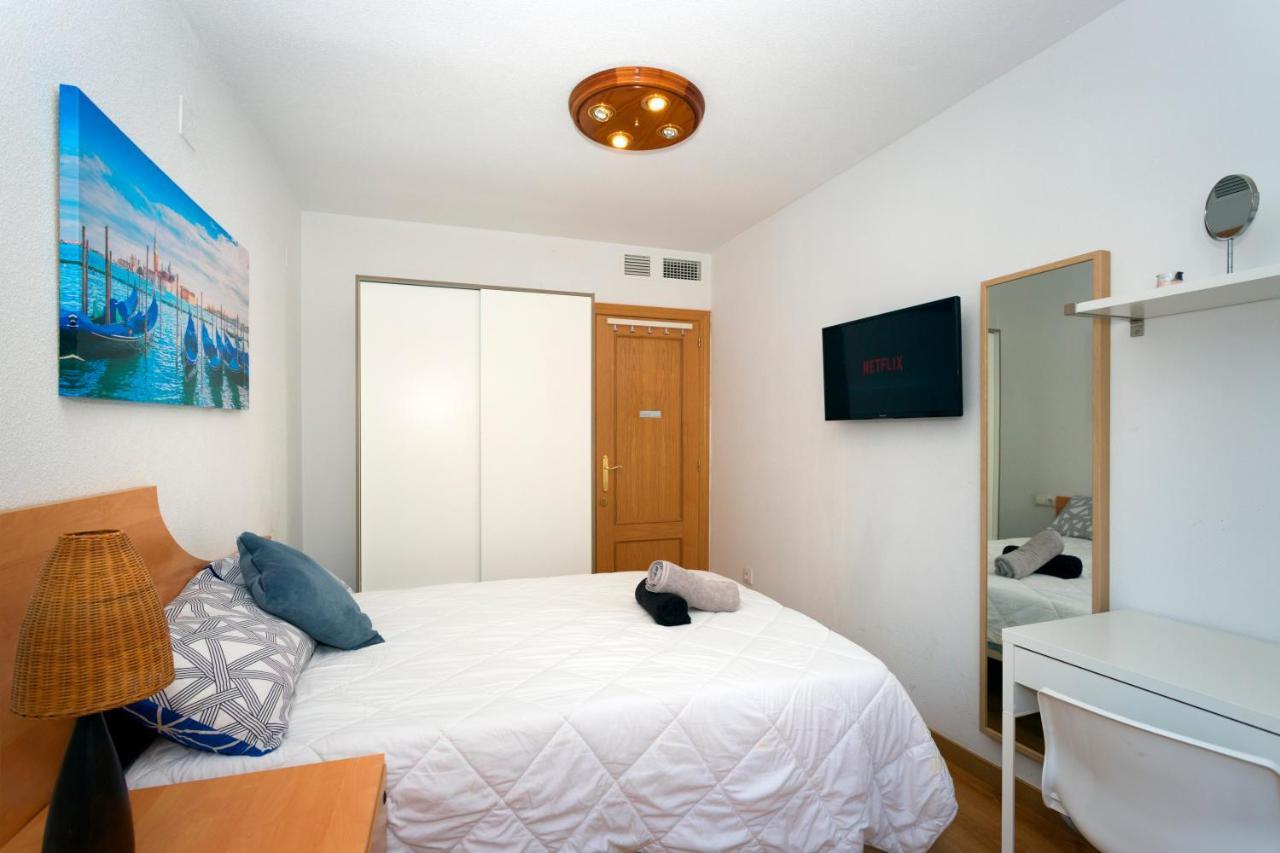 Central Market Guestrooms Аліканте Екстер'єр фото